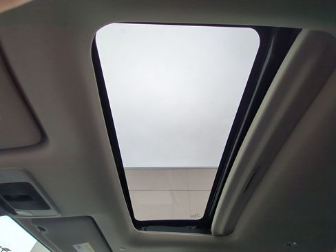 New 2026 Honda HR-V EX-L image 14