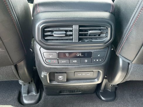 Used 2025 Honda Passport Black Edition image 26