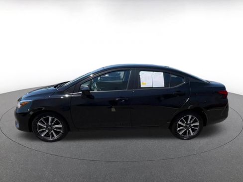 Used 2025 Nissan Versa SV FWD image 7