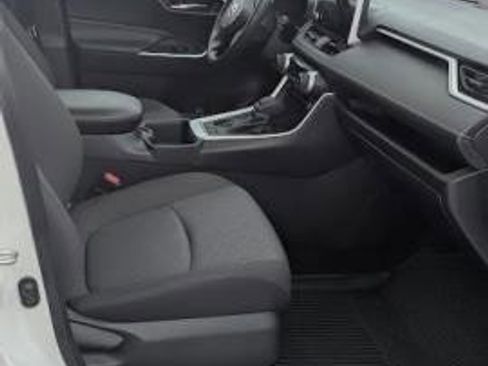 Used 2023 Toyota RAV4 XLE w/ Convenience Package image 29