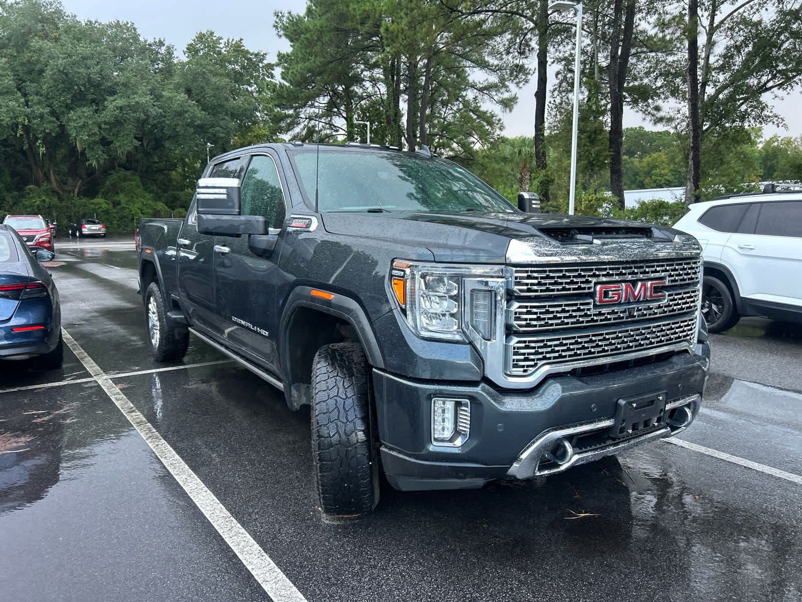 Used 2023 GMC Sierra 2500 Denali w/ Denali Ultimate Package AWD/4WD image 6
