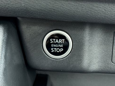 Used 2023 Nissan Rogue SL w/ SL Premium Package AWD/4WD image 22