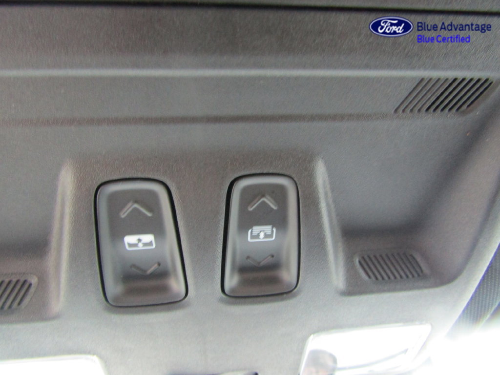 Certified 2024 Ford Escape ST-Line AWD/4WD image 52