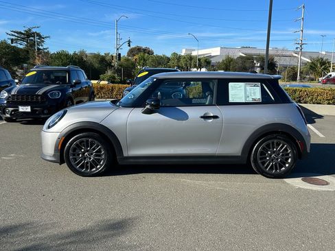 Used 2025 MINI Cooper S image 2