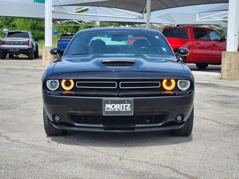 Used 2022 Dodge Challenger GT AWD/4WD image 2