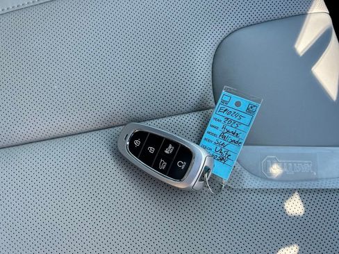 Used 2025 Hyundai Palisade SEL image 27