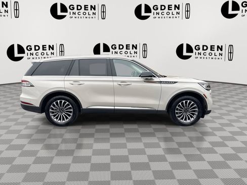 Certified 2023 Lincoln Aviator Reserve w/ Elements Package Plus image 9