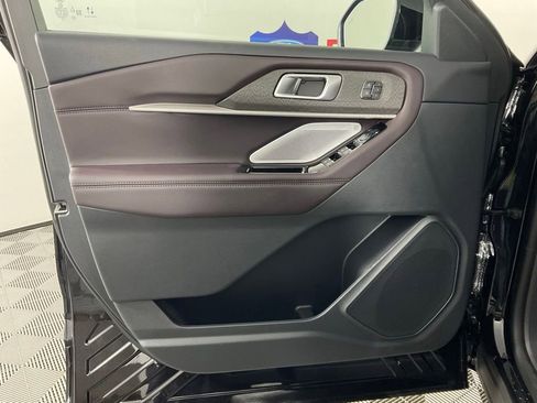 New 2026 Ford Explorer Platinum RWD image 12