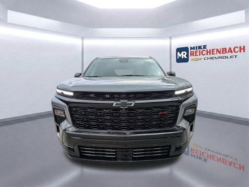 Used 2024 Chevrolet Traverse RS w/ LPO, Floor Liner Package image 9