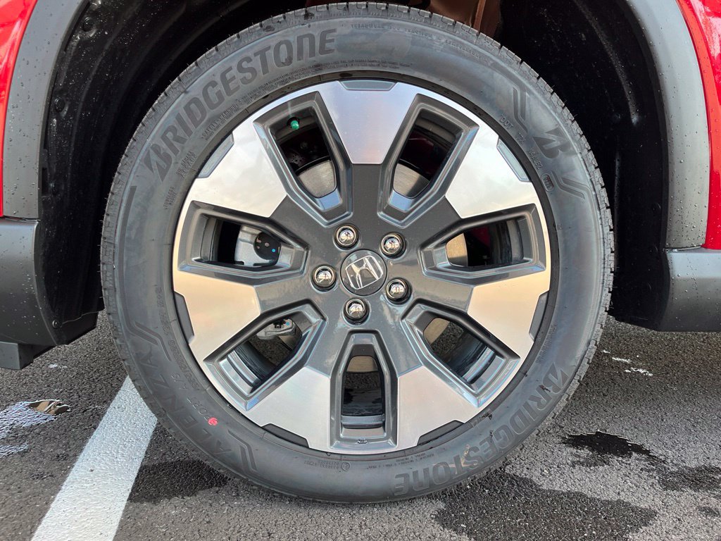 New 2026 Honda Pilot Touring image 7