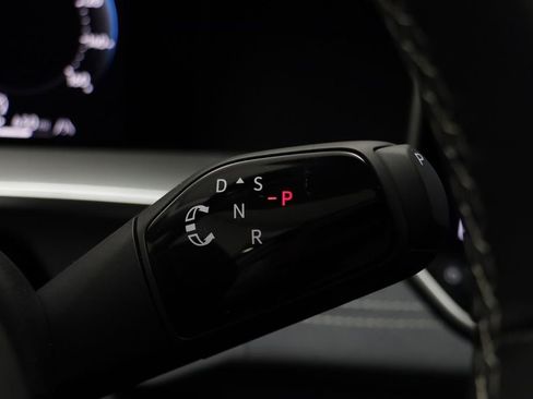 New 2026 Volkswagen Tiguan SE image 12