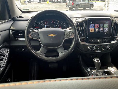 Used 2019 Chevrolet Traverse RS FWD image 5