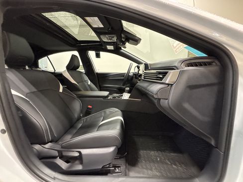 New 2026 Toyota Camry SE FWD image 19
