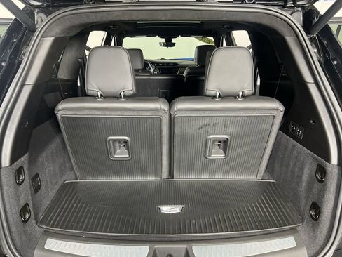 Certified 2025 Cadillac XT6 Sport w/ Platinum Package AWD/4WD image 28