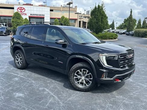 Used 2024 GMC Acadia AT4 AWD/4WD image 2