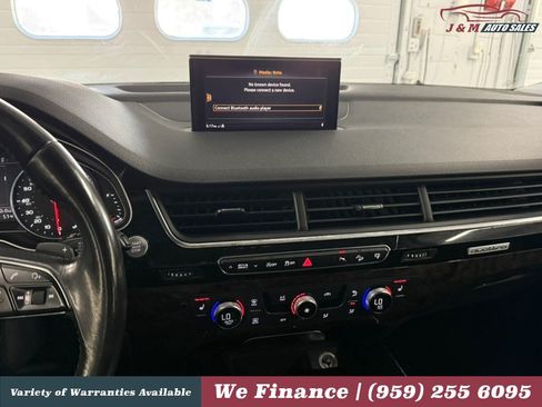 Used 2017 Audi Q7 3.0T Premium AWD/4WD image 17
