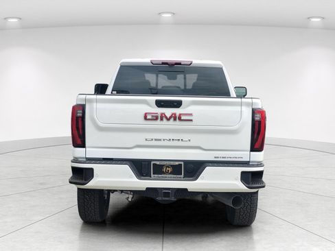 New 2026 GMC Sierra 2500 Denali w/ Denali Reserve Package AWD/4WD image 5
