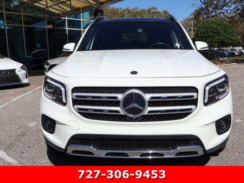 Certified 2022 Mercedes-Benz GLB 250 4MATIC image 13