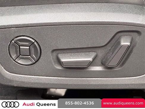 Certified 2022 Audi Q3 2.0T Premium image 13