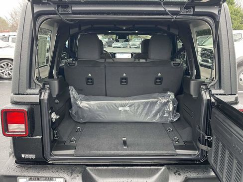 New 2026 Jeep Wrangler Unlimited Sport AWD/4WD image 44