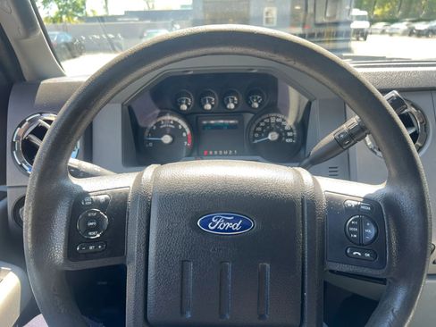 Used 2015 Ford F250 XLT AWD/4WD image 28