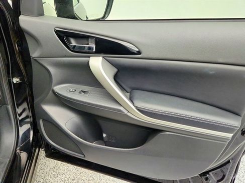 Used 2024 Mitsubishi Eclipse Cross SE image 24