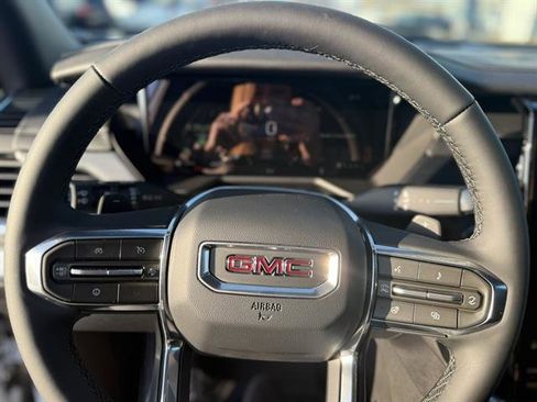 New 2026 GMC Acadia Elevation w/ Elevation Premium Package image 15