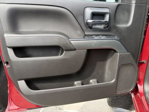 Used 2018 Chevrolet Silverado 1500 LT w/ All Star Edition image 14