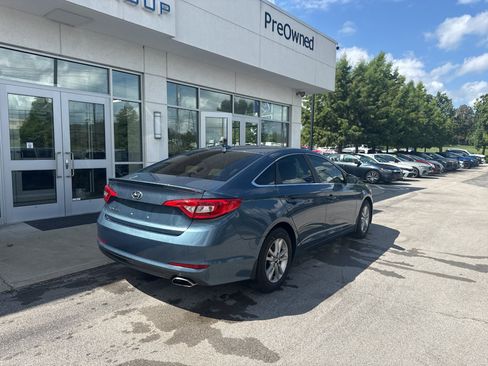 Used 2016 Hyundai Sonata SE FWD image 3