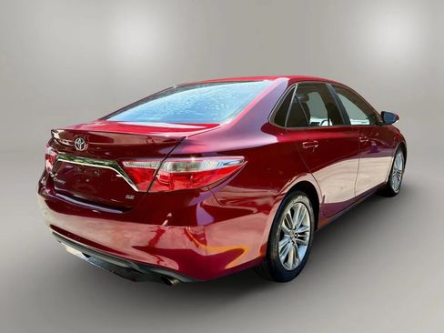 Used 2017 Toyota Camry SE FWD image 5