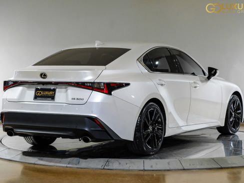 Used 2024 Lexus IS 300 w/ Comfort Package image 9