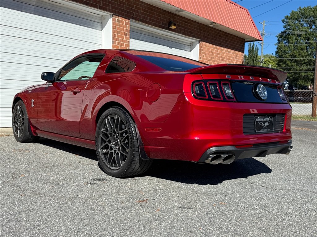 Used 2014 Ford Mustang Shelby GT500 w/ Equipment Group 821A RWD image 21