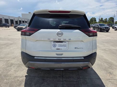 Used 2023 Nissan Rogue SL AWD/4WD image 4