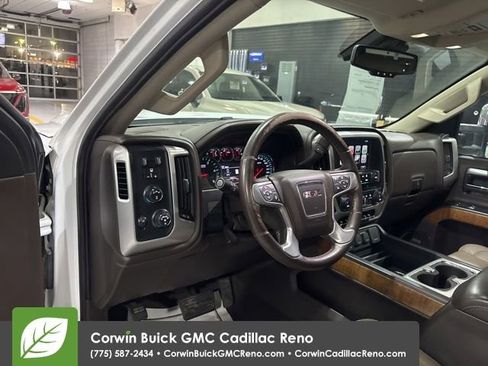 Used 2019 GMC Sierra 2500 SLT w/ Duramax Plus Package AWD/4WD image 10