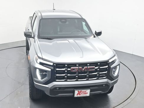 New 2026 GMC Canyon AT4 image 4