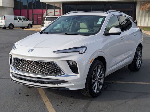 New 2026 Buick Encore GX Avenir w/ Avenir Technology Package image 9