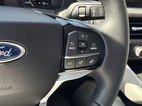 New 2026 Ford Explorer Platinum w/ LUX Leather Package image 24