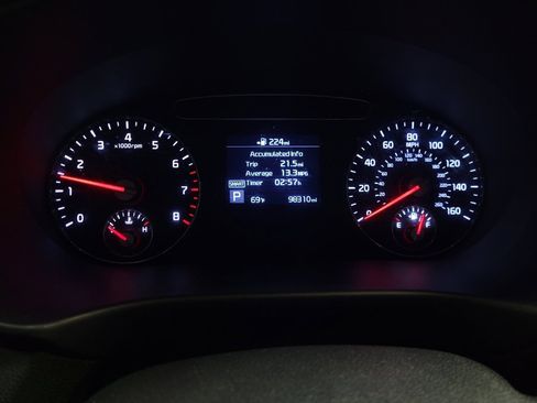 Used 2019 Kia Sorento L FWD image 23
