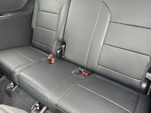 New 2026 Buick Enclave Sport Touring w/ Power Package FWD image 17