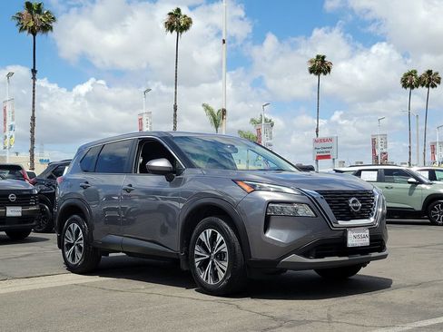 Used 2023 Nissan Rogue SV FWD image 1