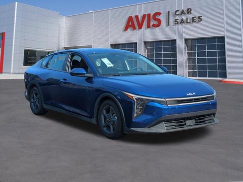 Used 2025 Kia K4 FWD image 3