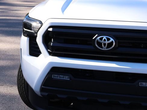 New 2025 Toyota Tacoma SR5 image 13