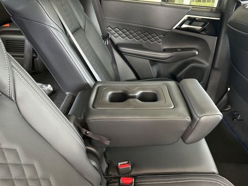 New 2025 Mitsubishi Outlander SEL Black Edition image 33