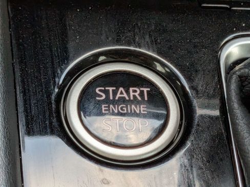 Used 2024 Nissan Kicks SR w/ SR Premium Package FWD image 35
