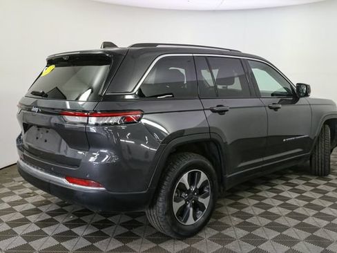 Used 2023 Jeep Grand Cherokee 4WD 4xe w/ Luxury Tech Group II image 13
