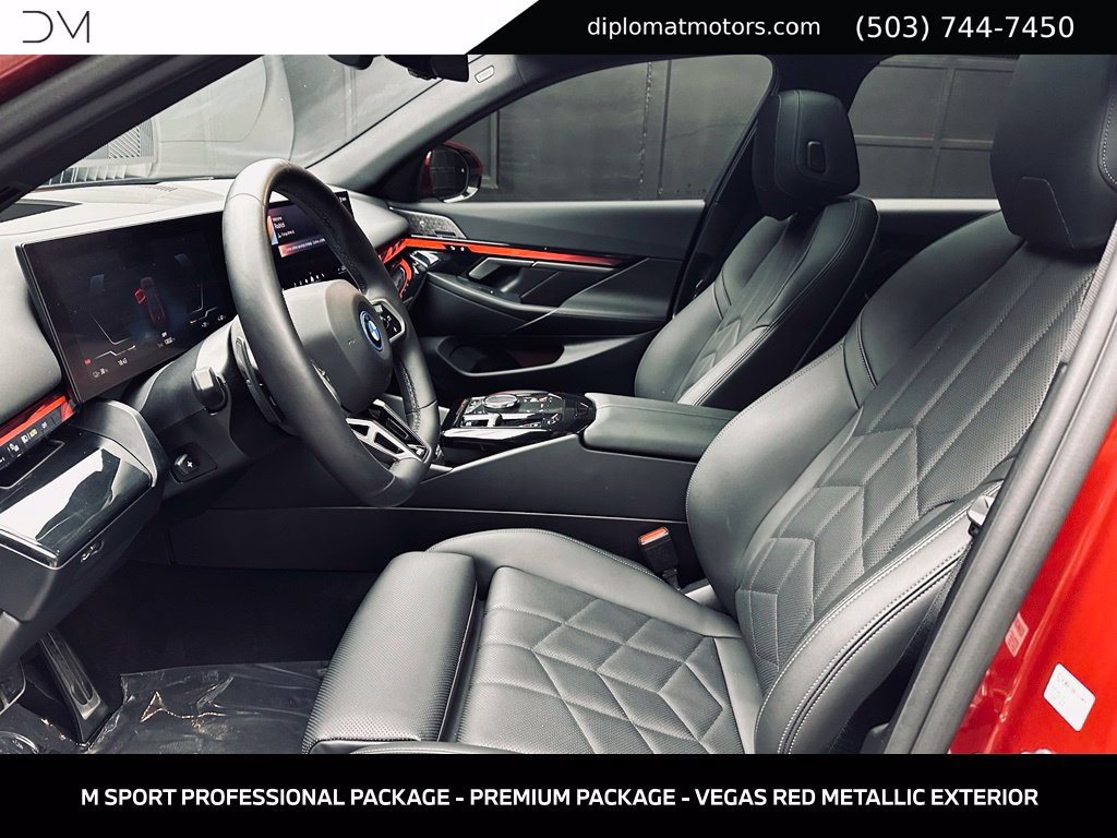 Used 2025 BMW i5 xDrive40 w/ M Sport Package AWD/4WD image 18