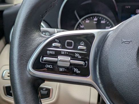 Used 2019 Mercedes-Benz C 300 Sedan image 25