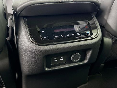 New 2026 Nissan Armada PRO-4X w/ Captain's Chari Seat Package image 27