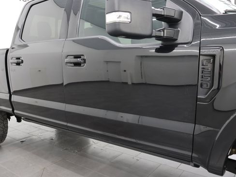 Used 2021 Ford F250 Lariat AWD/4WD image 24