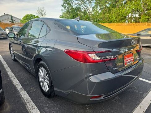 Used 2025 Toyota Camry LE FWD image 3